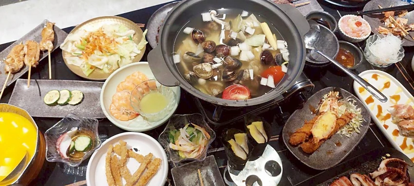 美食｜高雄美食推薦「這間串燒」，最Chill吃到飽 KTV，