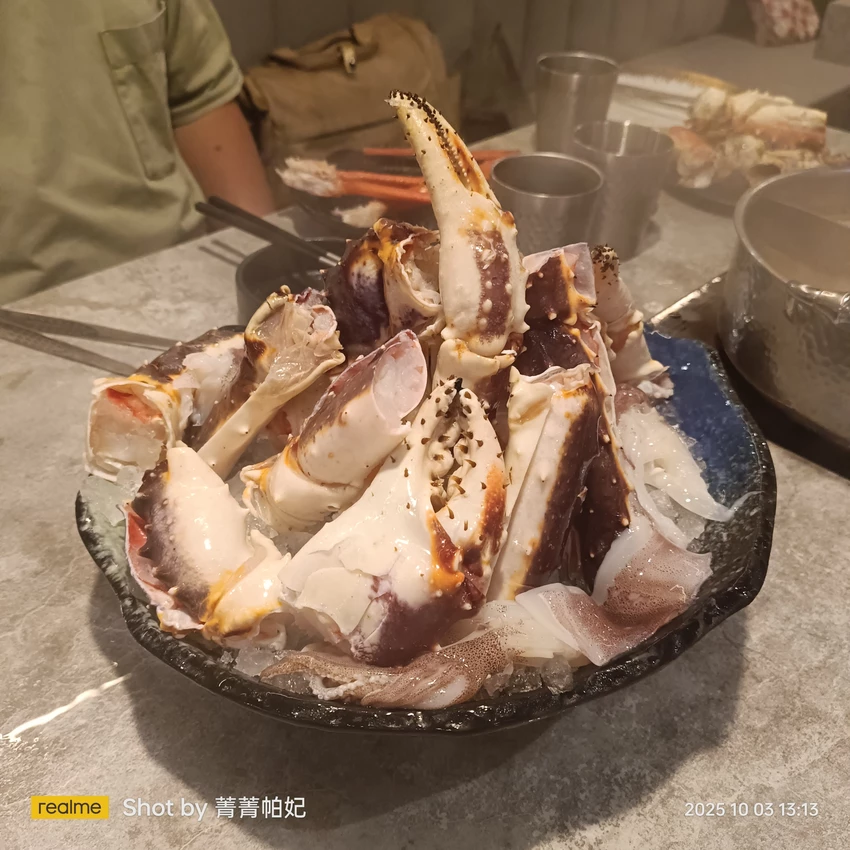 桃園市桃園區20251003 涮武鶴和牛鍋物 春日旗艦店，平日午餐，首訪，帝王蟹自由