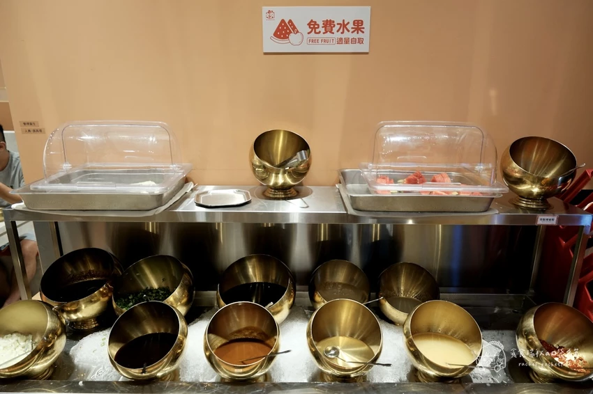 台中南區｜森川丼丼旗下鍋物品牌，雞湯控必收！一鍋入魂的濃郁黃金雞湯底｜金大方職人雞湯鍋物 – 貪食瑞秋a...