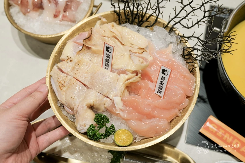 台中南區｜森川丼丼旗下鍋物品牌，雞湯控必收！一鍋入魂的濃郁黃金雞湯底｜金大方職人雞湯鍋物 – 貪食瑞秋a...