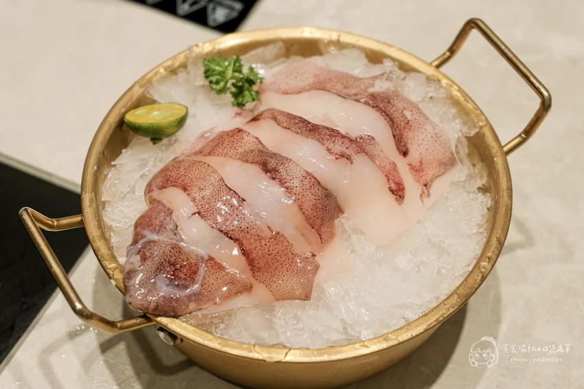 台中南區｜森川丼丼旗下鍋物品牌，雞湯控必收！一鍋入魂的濃郁黃金雞湯底｜金大方職人雞湯鍋物 – 貪食瑞秋a...