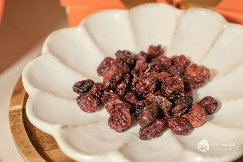 宅配美食｜台灣在地品牌！嚴選8款精品果乾、低溫烘焙香氣滿分｜多利多 皇家禮盒 綜合果乾 – 貪食瑞秋a口袋...