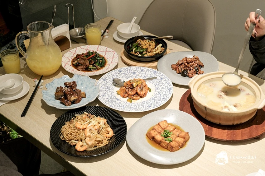 台中南屯｜瓦庫燒肉&不葷主義新品牌，雞湯界愛馬仕！顛覆中菜印象的現代風餐廳｜GOGOGA 極上雞湯 新派中菜...