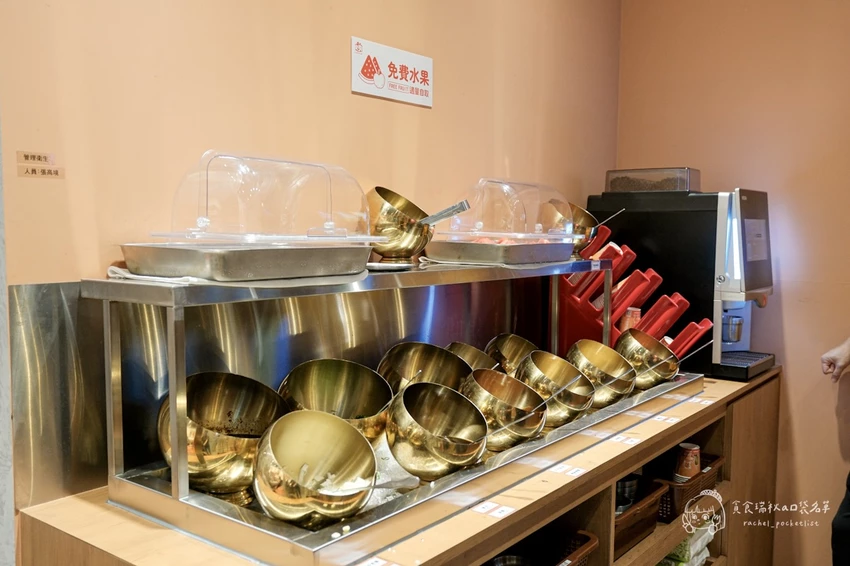 台中南區｜森川丼丼旗下鍋物品牌，雞湯控必收！一鍋入魂的濃郁黃金雞湯底｜金大方職人雞湯鍋物 – 貪食瑞秋a...