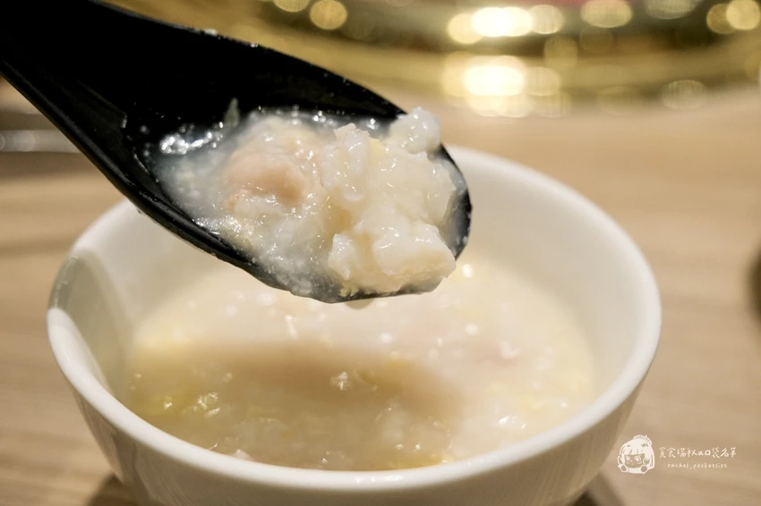 台中必吃燒肉推薦！屋馬燒肉豪華牛小排套餐，海陸盛宴雙人享用超滿足。