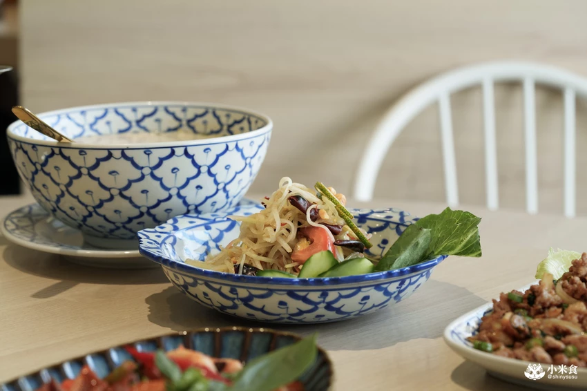 MeMeThai蜜蜜泰泰式餐廳｜泰泰們好料上桌摟，北屯家庭聚餐，2025台中泰式餐廳推薦 – 小米食