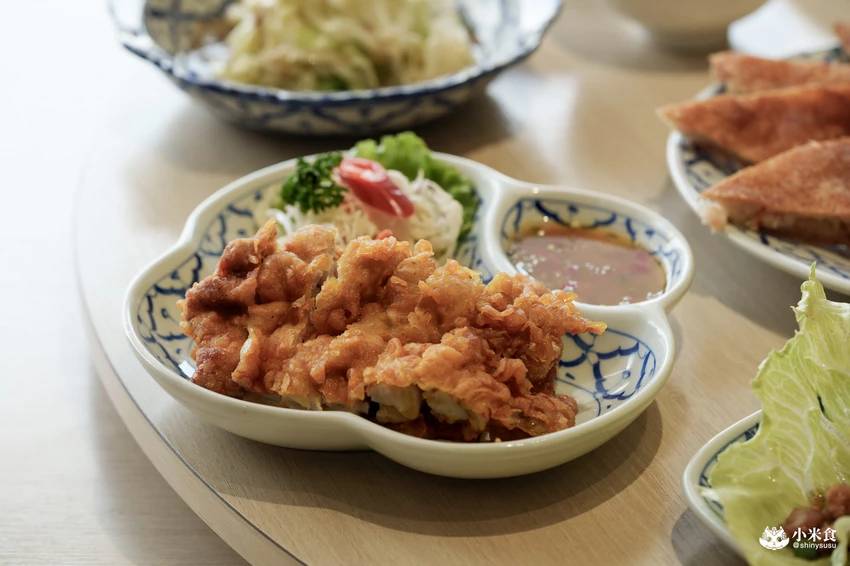 MeMeThai蜜蜜泰泰式餐廳｜泰泰們好料上桌摟，北屯家庭聚餐，2025台中泰式餐廳推薦 – 小米食