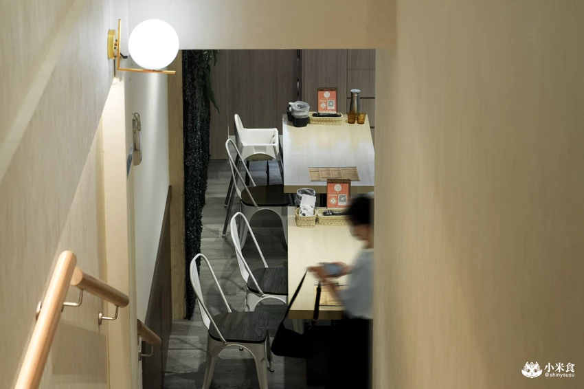 MeMeThai蜜蜜泰泰式餐廳｜泰泰們好料上桌摟，北屯家庭聚餐，2025台中泰式餐廳推薦 – 小米食