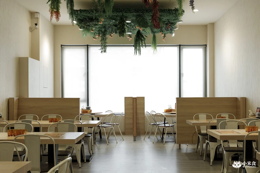 MeMeThai蜜蜜泰泰式餐廳｜泰泰們好料上桌摟，北屯家庭聚餐，2025台中泰式餐廳推薦 – 小米食