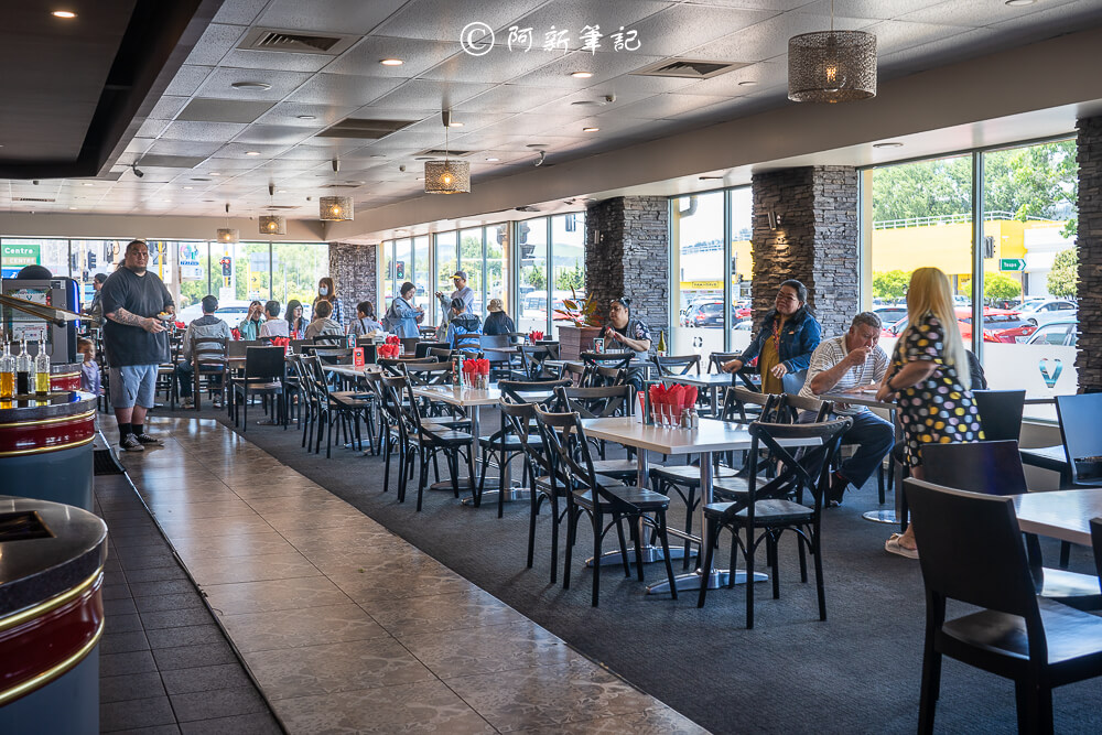 紐西蘭南島北島之旅，皇后鎮、庫克山隱士廬、毛利文化村、米佛峽灣全收錄