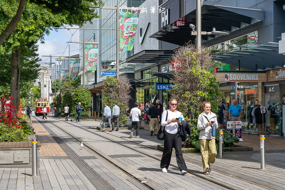 紐西蘭南島北島之旅，皇后鎮、庫克山隱士廬、毛利文化村、米佛峽灣全收錄