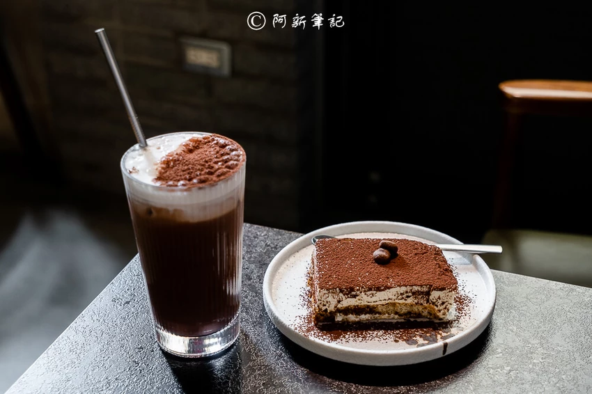 台中車站早午餐必訪！老宅咖啡館舒肥鴨胸與義大利麵道道是主打。