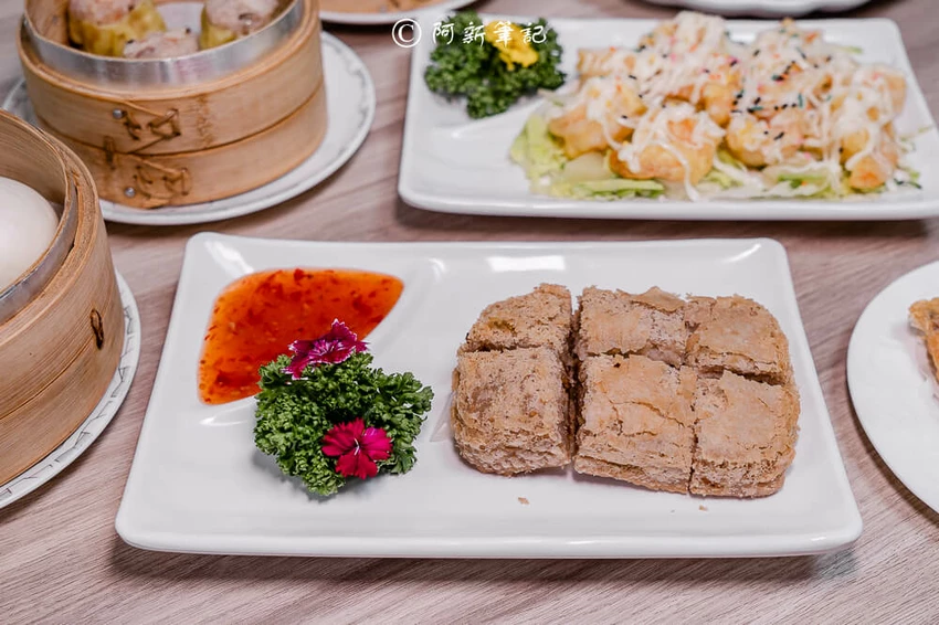 台中南屯美食新指標！五星飯店主廚掌杓，平價港式點心熱炒超值選。