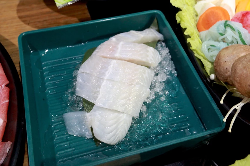 肉多多火鍋－台南新光中山店