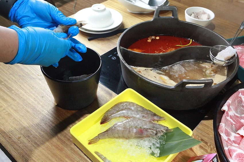 肉多多火鍋－台南新光中山店