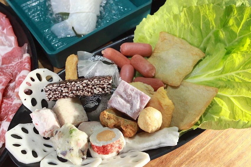 肉多多火鍋－台南新光中山店