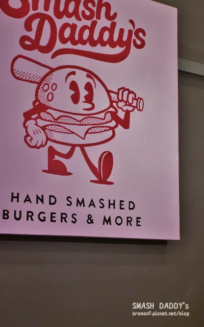 《泰國清邁自由行》Smash Daddy’s Burgers CNX│粉紅可愛風美式復古漢堡店