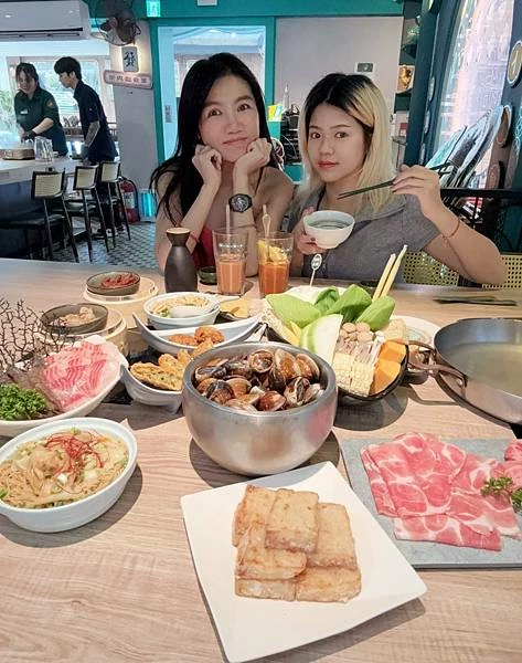 「台北火鍋」蛤?! Huh Pot 台北忠孝店，東區美食推薦