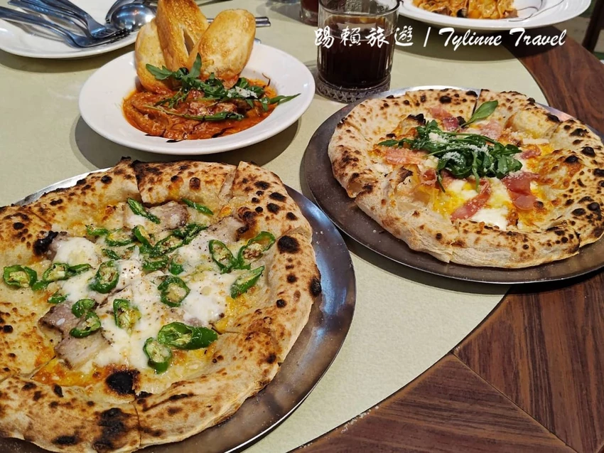 【新北美食】寬哥那裡,三貂嶺秘境義式料理 | 品嚐特色義大利麵與窯烤披薩 | 鐵道旁咖啡餐酒館 | 瑞芳三貂...