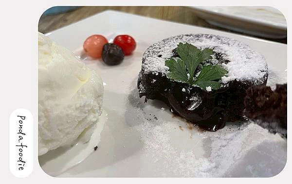 P&P HOUSE｜新店大坪林站巷弄美食，義式鄉村料理，必點