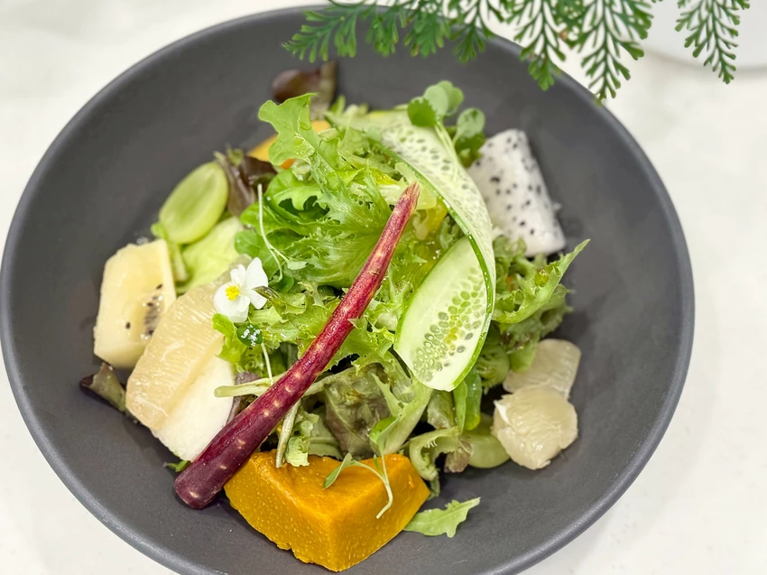 【台北高級餐廳推薦】rooTi在台北永康街遇見歐洲，健康美味地中海飲食特色餐廳，還有大小提琴鋼琴現場演奏...