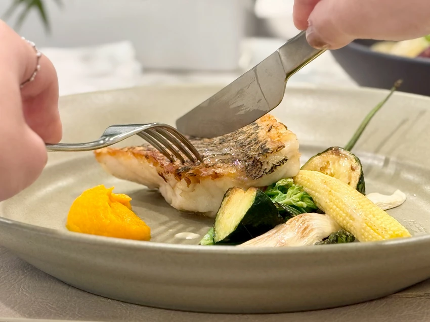 【台北高級餐廳推薦】rooTi在台北永康街遇見歐洲，健康美味地中海飲食特色餐廳，還有大小提琴鋼琴現場演奏...