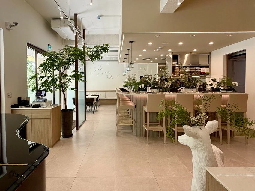 【台北高級餐廳推薦】rooTi在台北永康街遇見歐洲，健康美味地中海飲食特色餐廳，還有大小提琴鋼琴現場演奏...