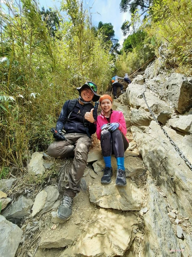 【百岳】玉山前峰(二刷)一日單攻《 3個小隊友(3歲7歲 【百岳】玉山前峰(二刷)一日單攻《 3個小隊友(3歲7歲