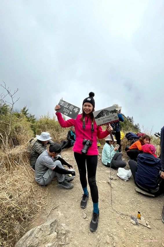 【百岳】玉山前峰(二刷)一日單攻《 3個小隊友(3歲7歲 【百岳】玉山前峰(二刷)一日單攻《 3個小隊友(3歲7歲