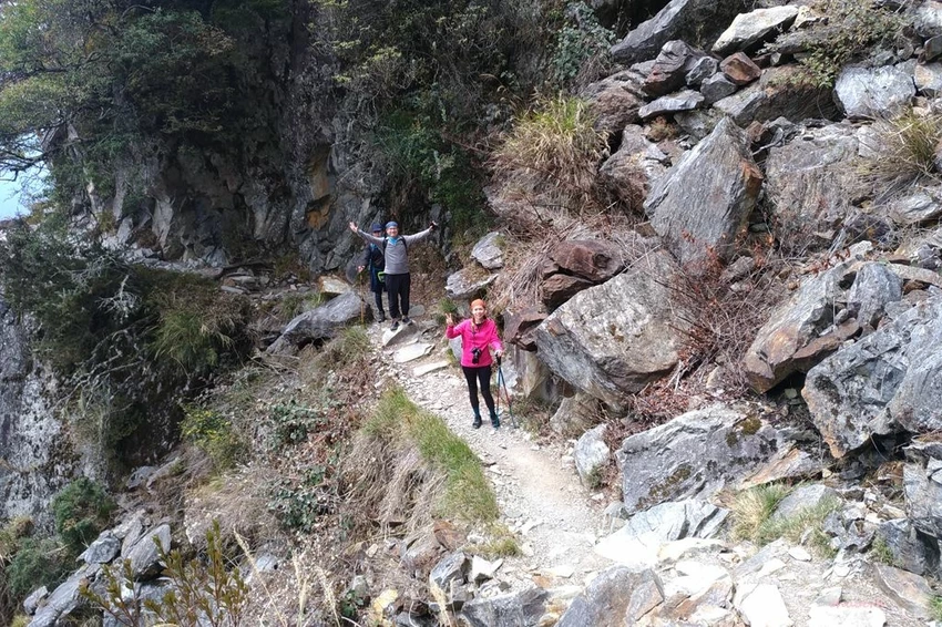 【百岳】玉山前峰(二刷)一日單攻《 3個小隊友(3歲7歲 【百岳】玉山前峰(二刷)一日單攻《 3個小隊友(3歲7歲