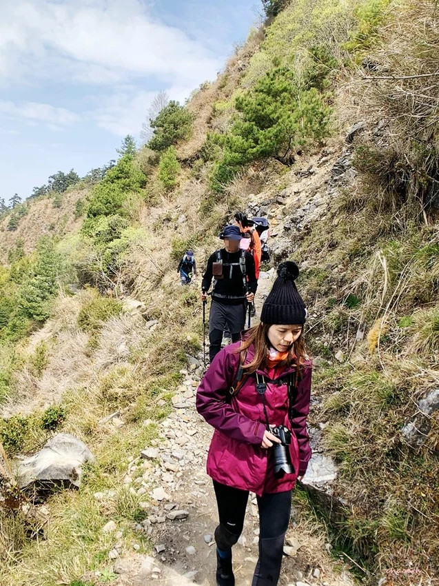 【百岳】玉山前峰(二刷)一日單攻《 3個小隊友(3歲7歲 【百岳】玉山前峰(二刷)一日單攻《 3個小隊友(3歲7歲