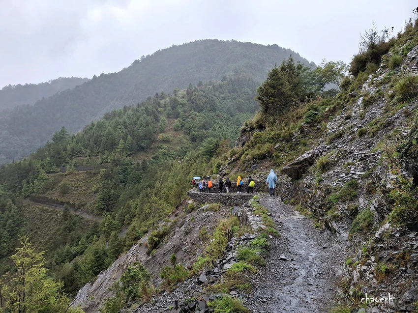 【百岳】玉山前峰(二刷)一日單攻《 3個小隊友(3歲7歲 【百岳】玉山前峰(二刷)一日單攻《 3個小隊友(3歲7歲