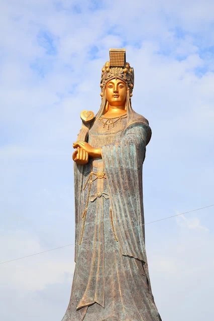 新屋天后宮 (西濱公路) - 媽祖 新屋天后宮 (西濱公路) - 媽祖