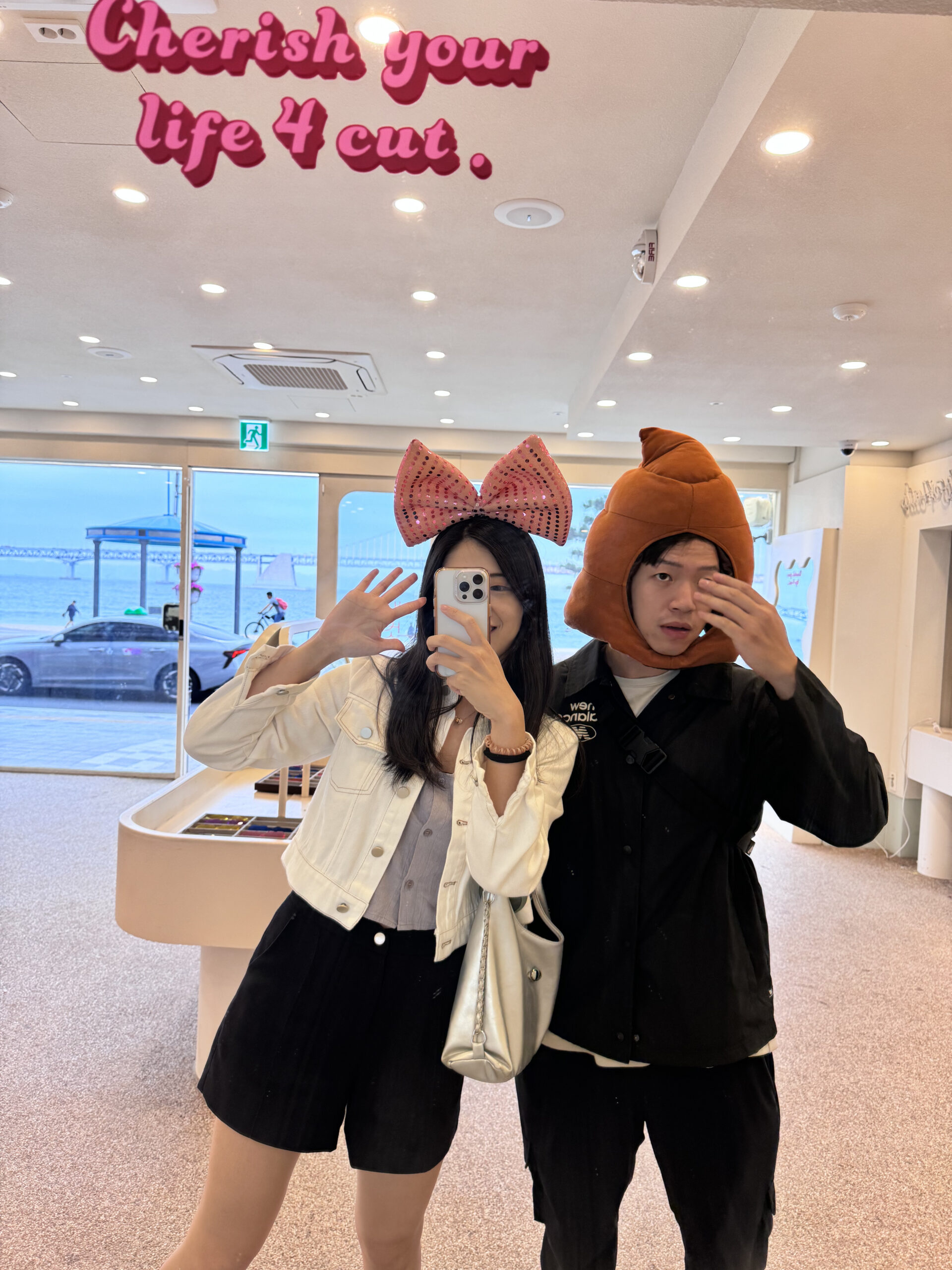 釜山自由行｜廣安里海景第一排住宿推薦【The First Hyoi Stay】17樓景色超美～樓下就有烤肉店、711 - 雁雁｜美食 旅遊 生活娛樂