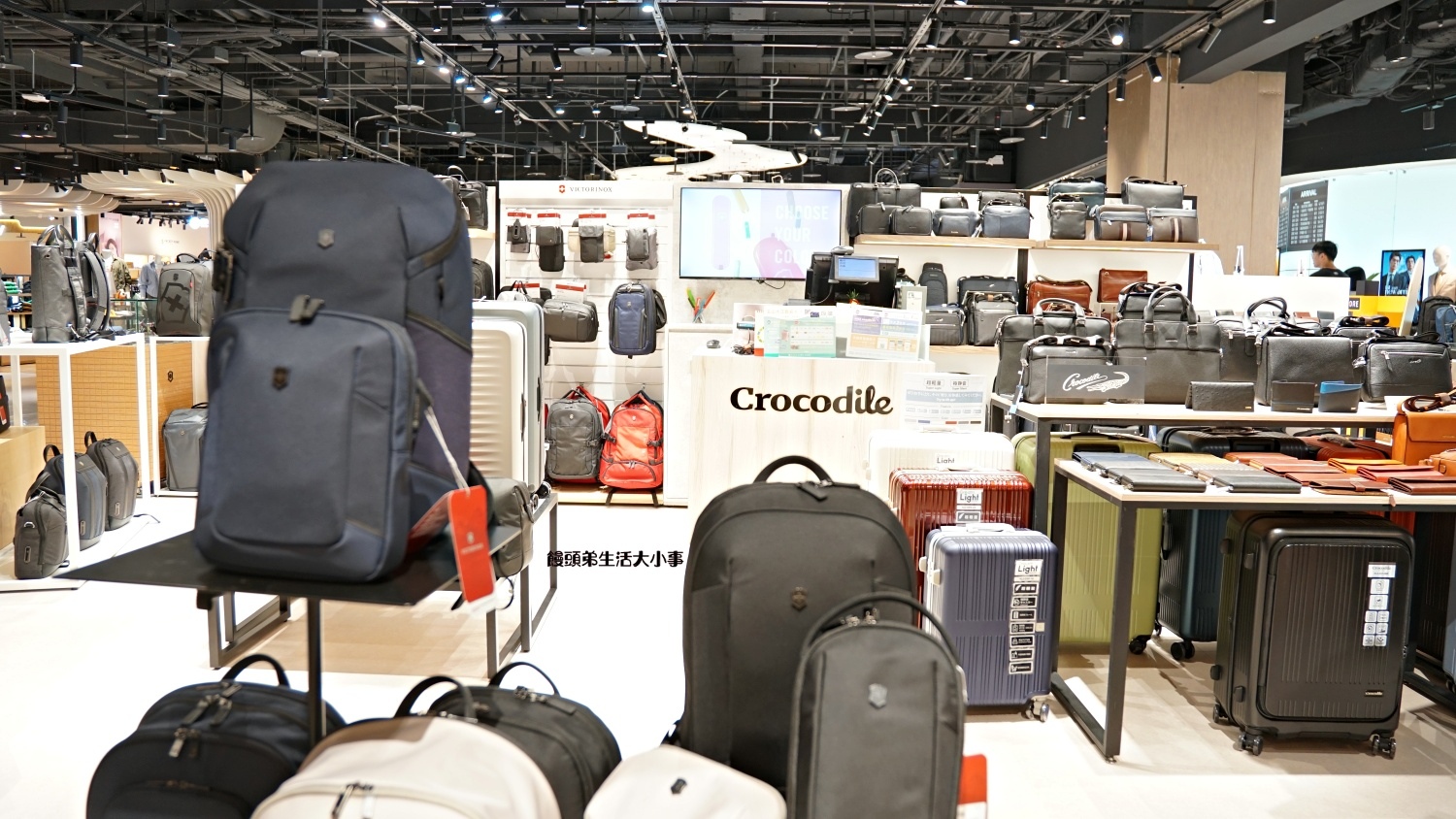 /tmp/php8JZ5Mh /tmp/php8JZ5Mh