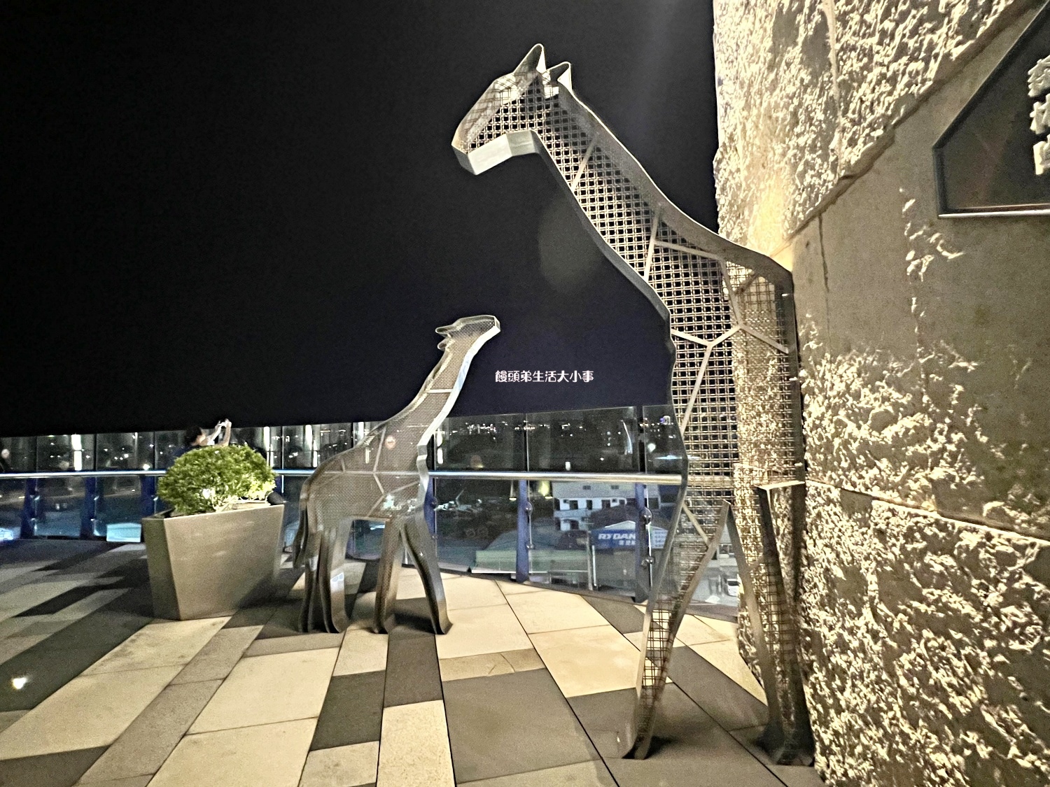 /tmp/phphx9Rem /tmp/phphx9Rem