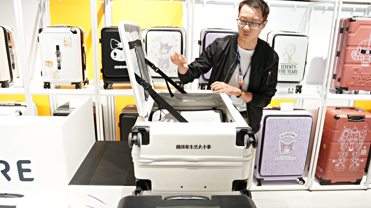 /tmp/phpEvHHw8 /tmp/phpEvHHw8