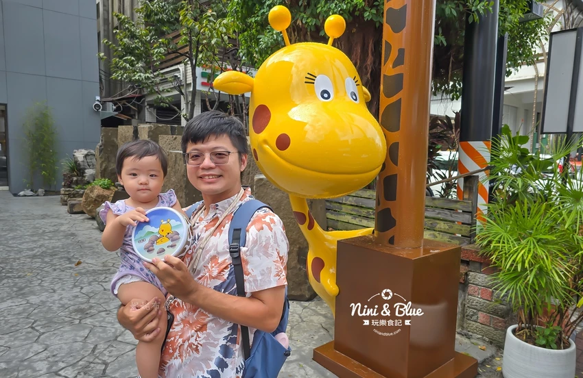 短腿阿鹿宜蘭礁溪店,酥鬆化的香濃起司曲奇餅乾,ㄚ鹿泡溫泉限定圖案 @Nini and Blue 玩樂食記