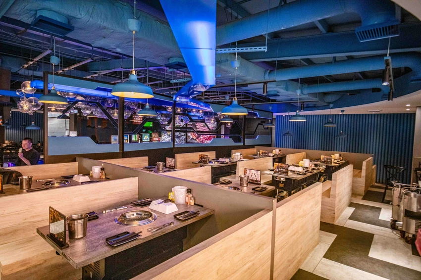 桃園燒肉吃到飽王者！大漠紅奢華升級，夢幻厚切牛舌無限續點。