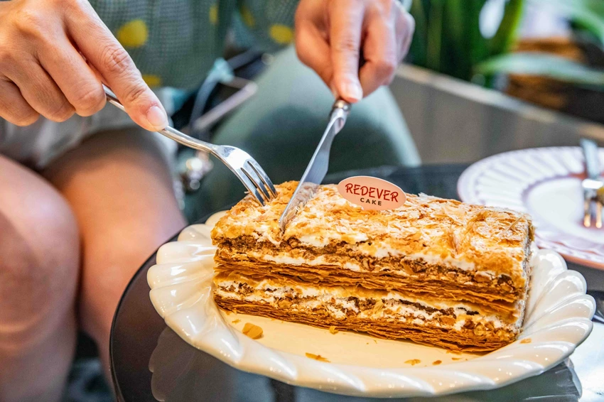 花蓮壽豐高人氣甜點店！常紅蛋糕Redever Cake，熱門口味手慢就買不到。