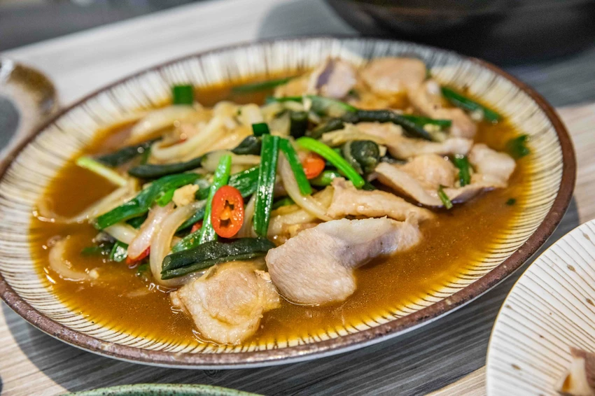 花蓮高CP值熱炒店！壽豐小吃潮汕滷鵝、西魯肉必點，Google 4.8星推薦。