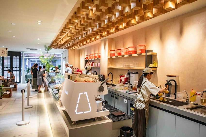 花蓮壽豐高人氣甜點店！常紅蛋糕Redever Cake，熱門口味手慢就買不到。