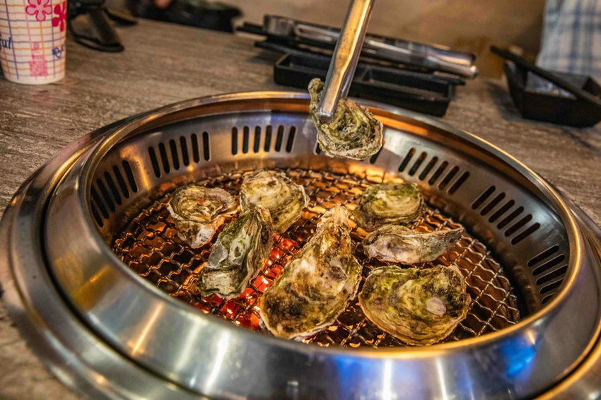 桃園燒肉吃到飽王者！大漠紅奢華升級，夢幻厚切牛舌無限續點。