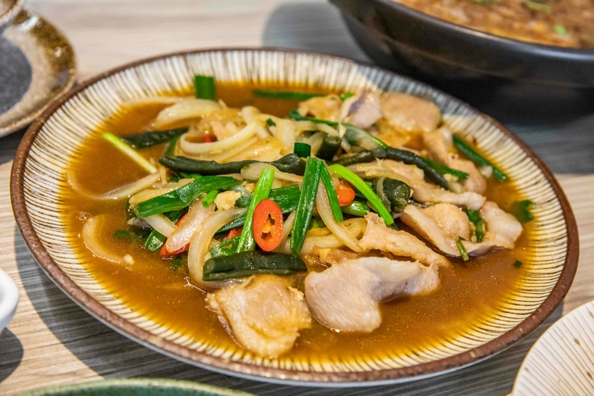 花蓮高CP值熱炒店！壽豐小吃潮汕滷鵝、西魯肉必點，Google 4.8星推薦。