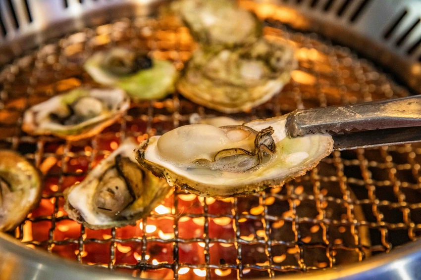 桃園燒肉吃到飽王者！大漠紅奢華升級，夢幻厚切牛舌無限續點。