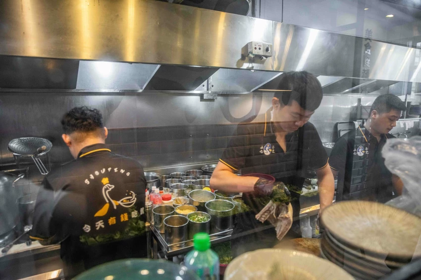 花蓮高CP值熱炒店！壽豐小吃潮汕滷鵝、西魯肉必點，Google 4.8星推薦。