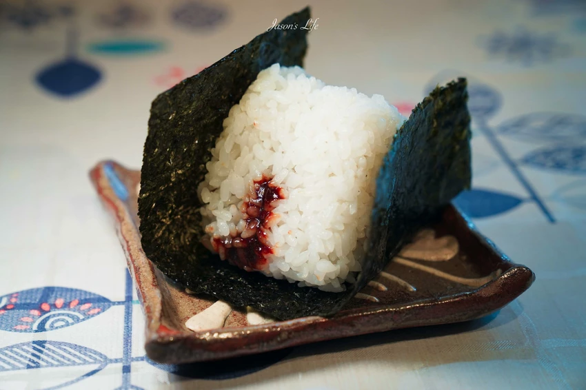 台中日式美食推薦！假日限定Aonohero道地沖繩麵與飯糰，秒飛沖繩街頭。