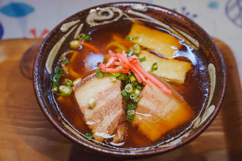 台中日式美食推薦！假日限定Aonohero道地沖繩麵與飯糰，秒飛沖繩街頭。