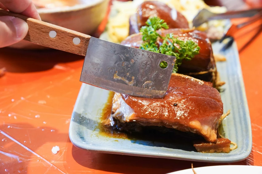 南投美食藏在三合院!阿爸食堂三合院古厝,辦桌等級古早味台菜必吃推薦。