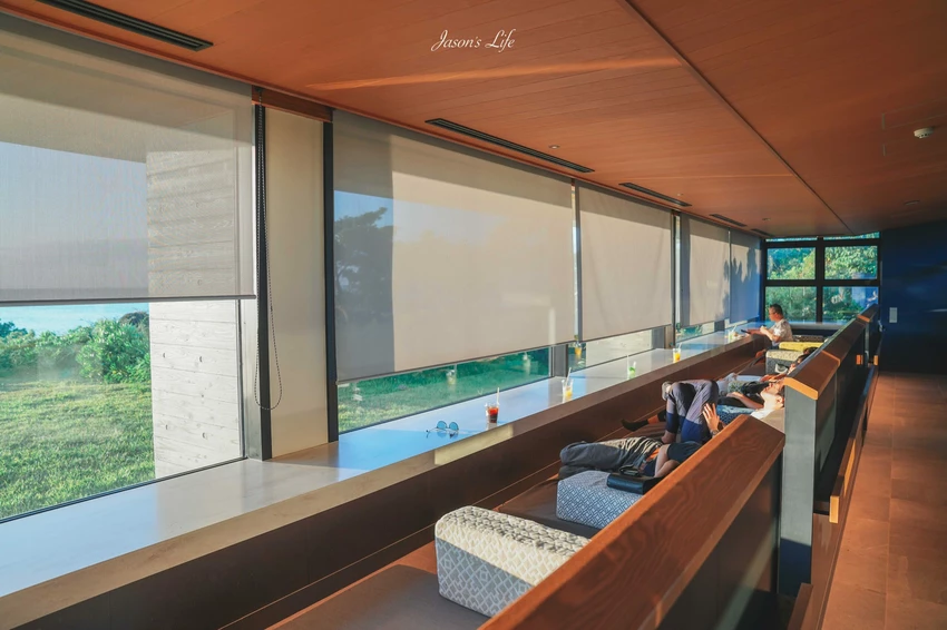 沖繩海景咖啡廳推薦！BANTA CAFE星野集團打造日落第一排，低消500日圓超親民。